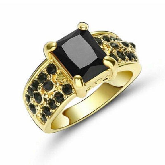 Princess Cut Black Sapphire 10KT Gold filled Ring - Picture 6 of 7